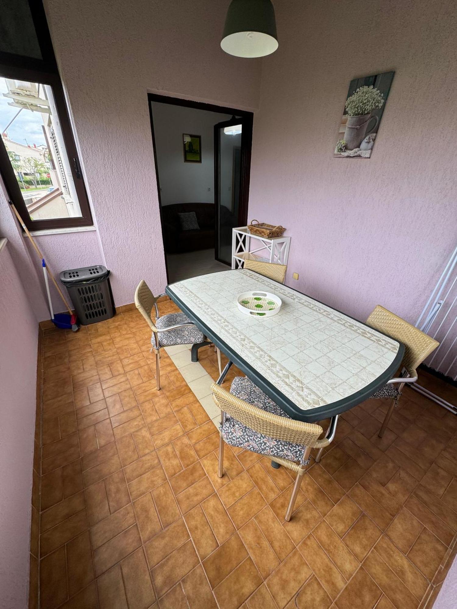 Apartments Duda Pula Bilik gambar